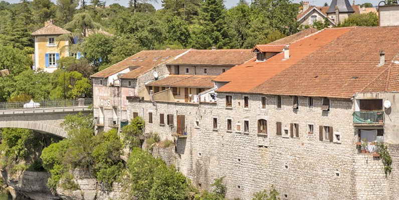 Ruoms : 5 bonnes raisons de séjourner dans ce village d’Ardèche